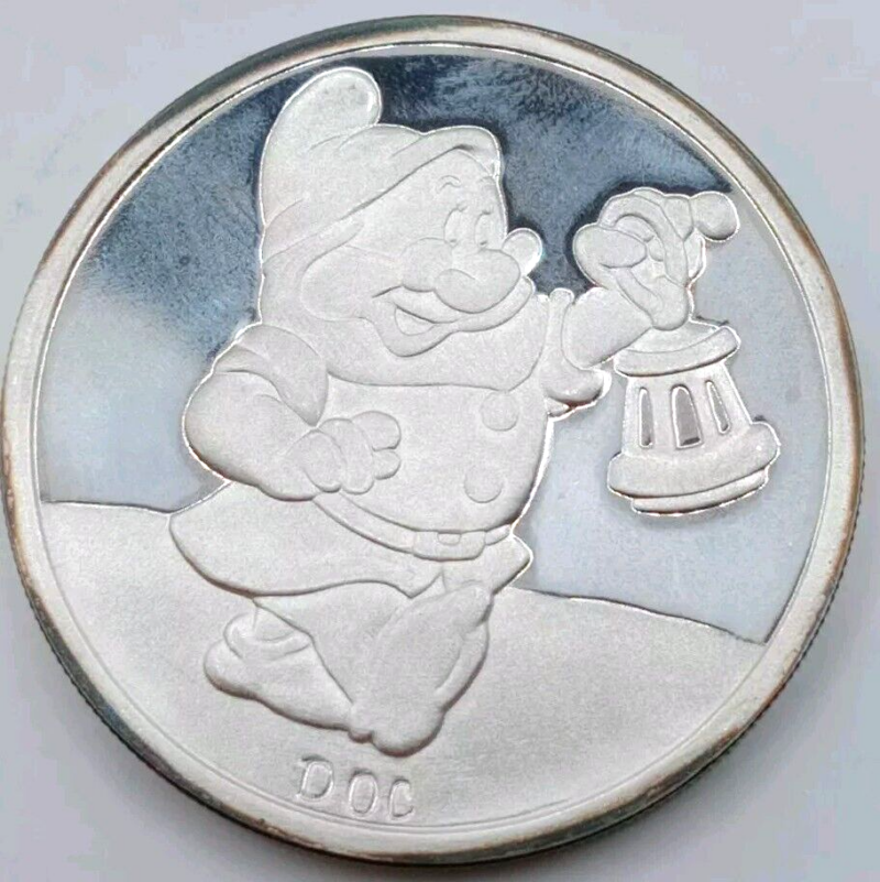 1987 The Rarities Mint Doc Disney 50th Anniversary Art Round Medal Nicely Toned - Image 4