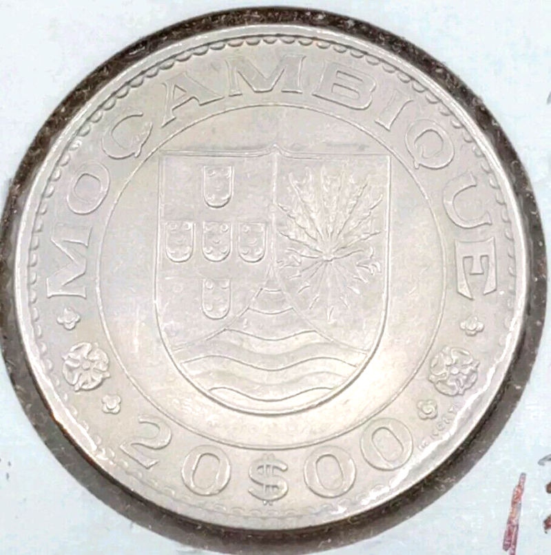 1971 Mozambique 20 Escudos Foreign Coin AU KM#87